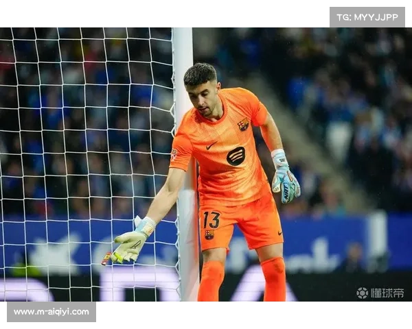 巴萨门神霍安·加西亚获奖,坦言对多线争冠乐观